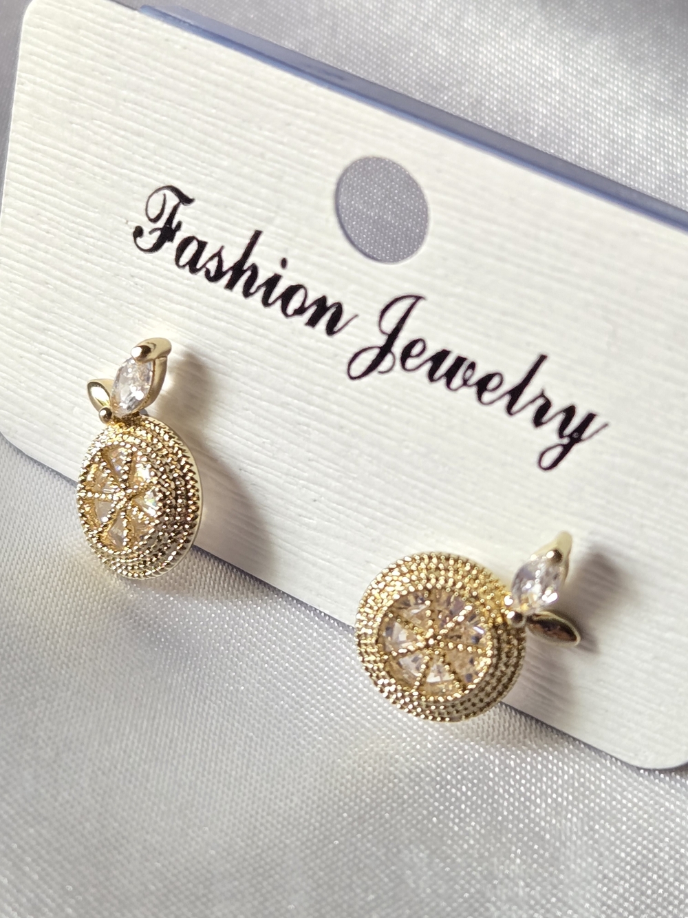 Fashion Jewelry Gold Lemon Slice Stud Earrings with Clear Accent Stone NWOT - Picture 2 of 3